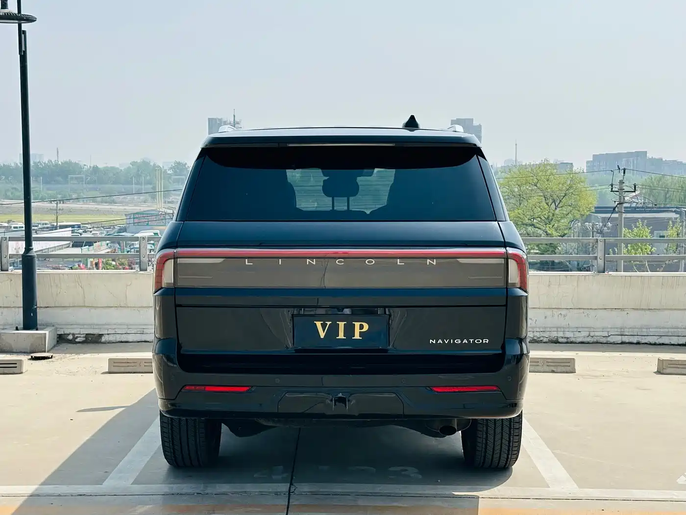 2025 Lincoln Navigator
