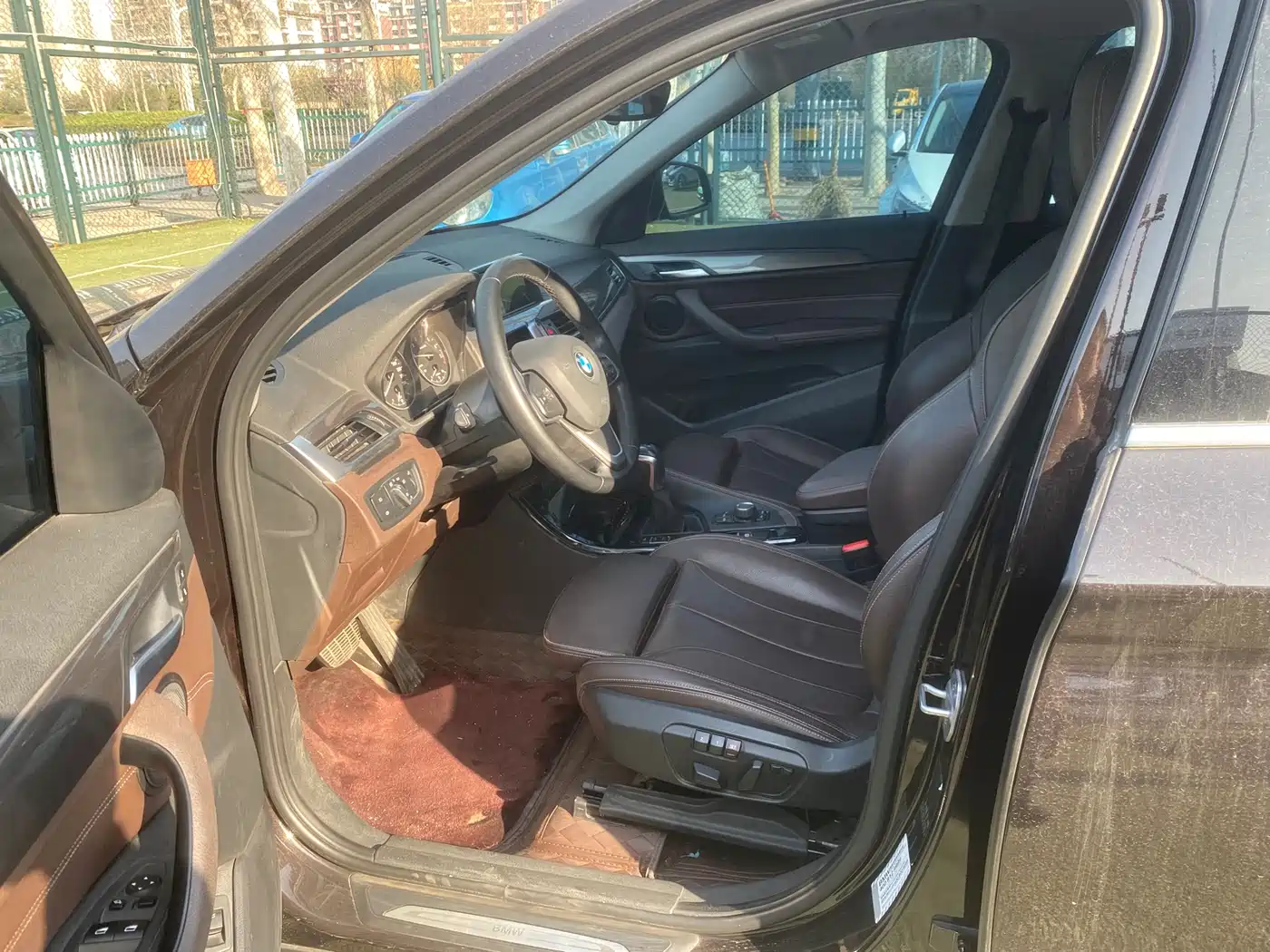 BMW X1 2018 sDrive18Li Premium Model фото 10