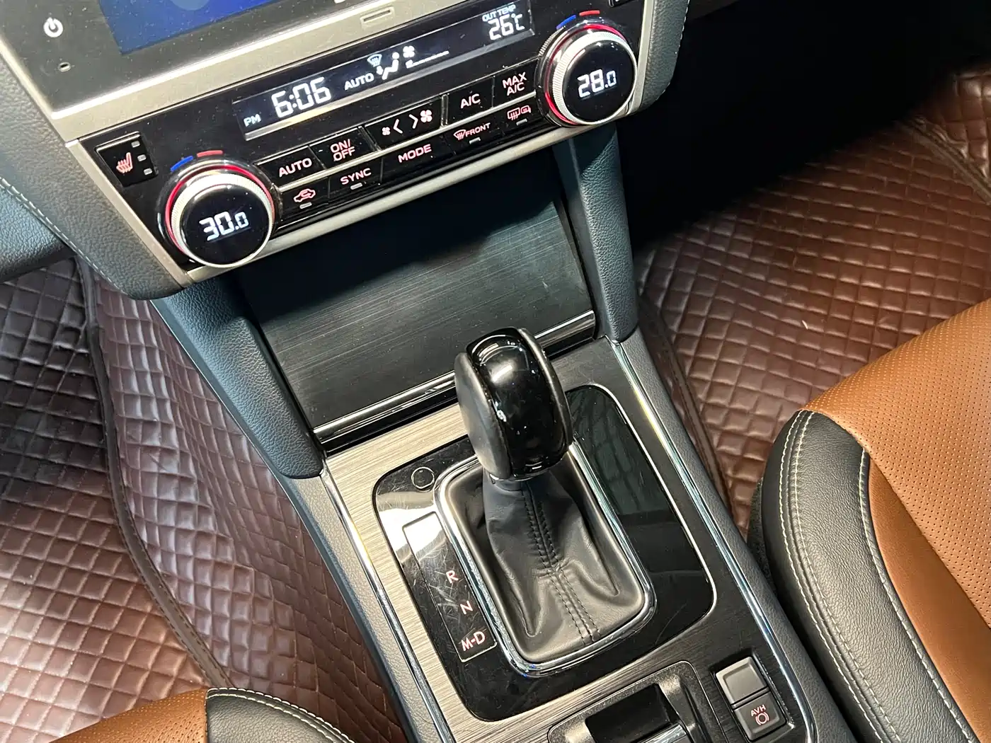 Subaru Outback 2020 Facelift 2.5i Sport Navigation Edition EyeSight фото 15