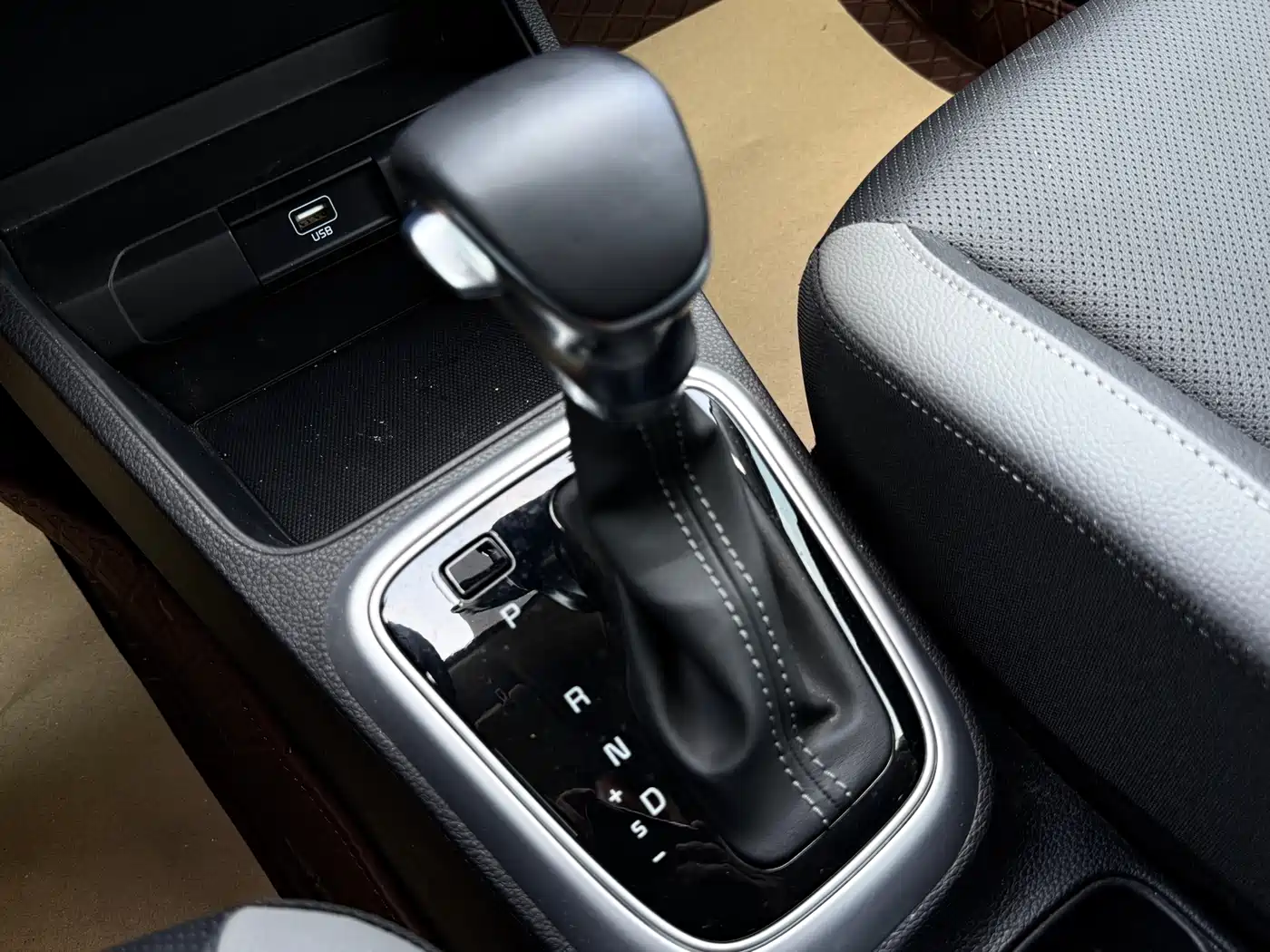 Kia KX1 2021 1.4L Automatic Fun Edition фото 24