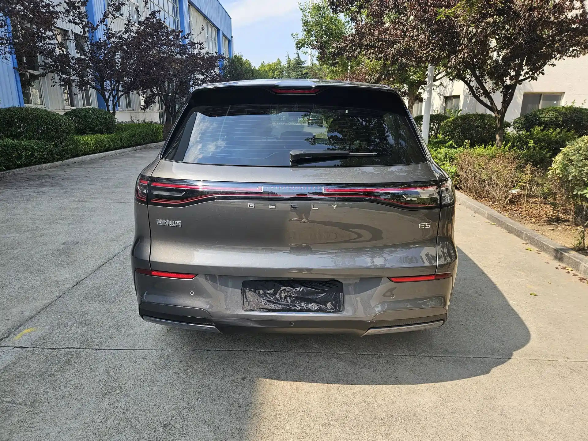 Фото 6 - Geely Galaxy Galaxy E5