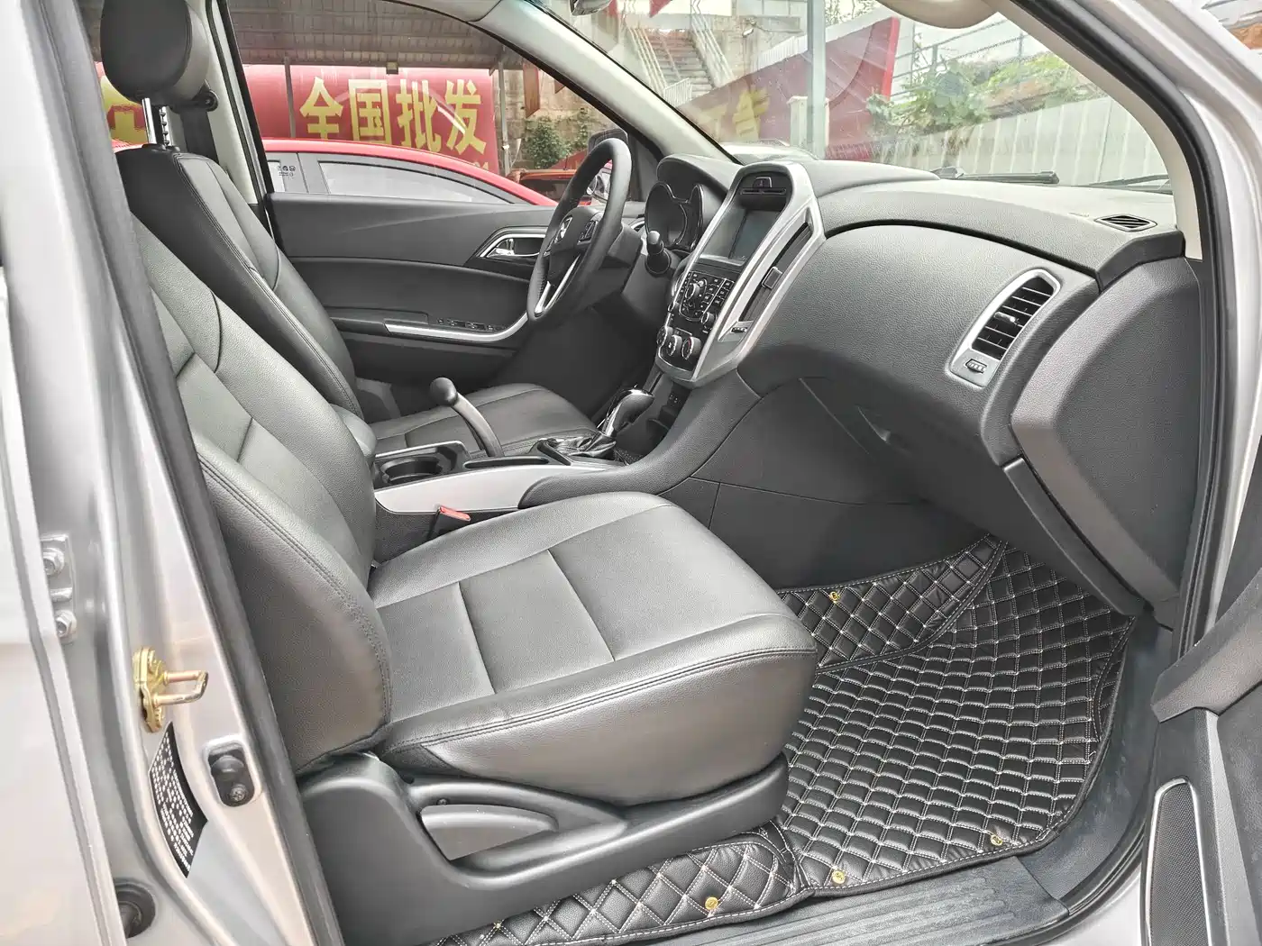 Jiangling Yusheng S350 2015 2013 2.4T Automatic 2WD Diesel Luxury 5-seater