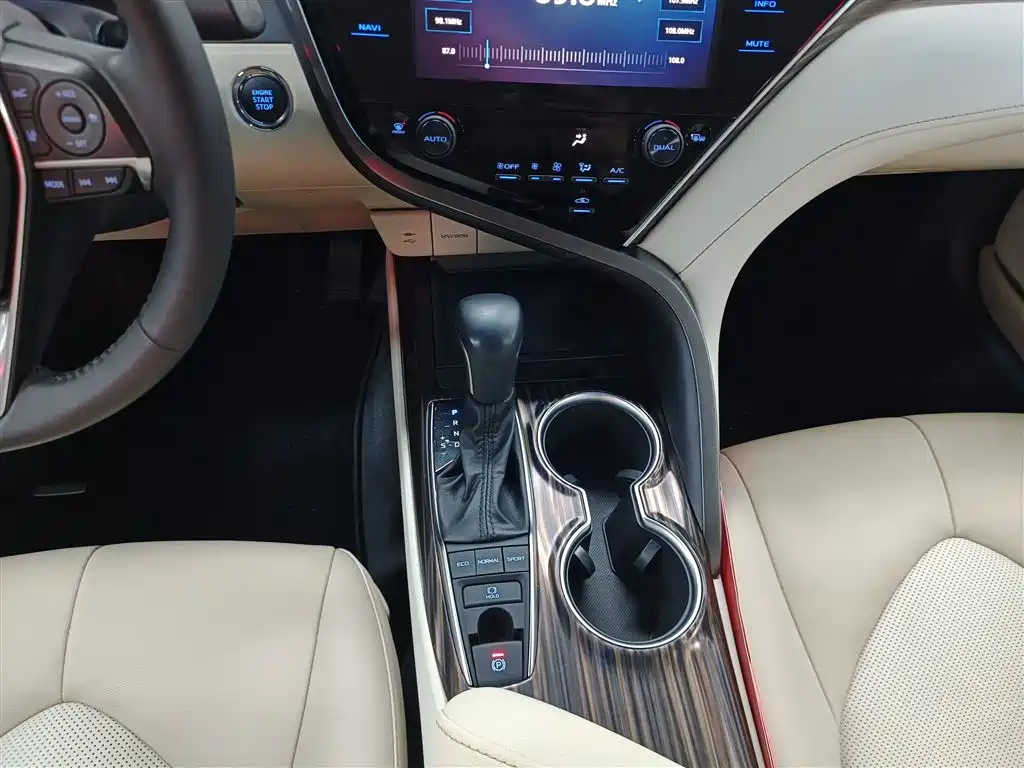 Toyota Camry 2019 Facelift 2.5G Luxury Edition фото 6
