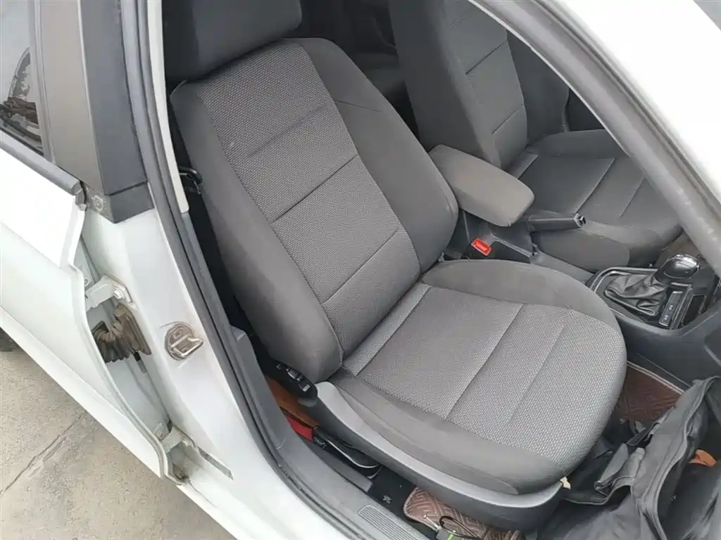 Volkswagen Bora 2019 Facelift Bora Legend 1.5L Automatic Fashion Type China VI фото 25