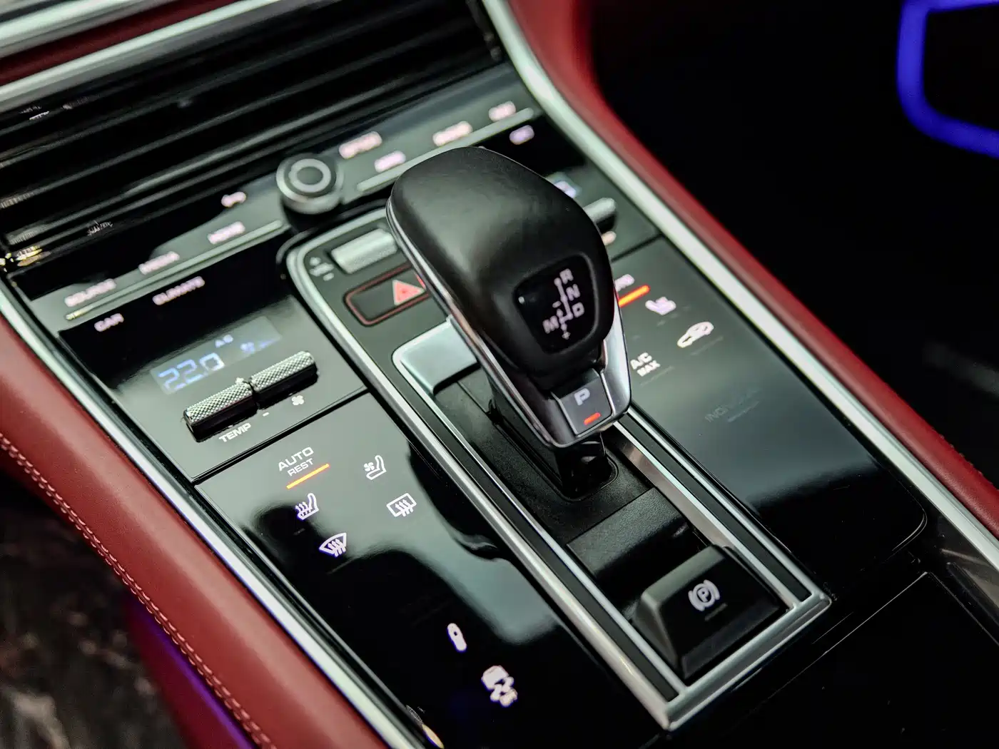 Фото 5 - Porsche Panamera