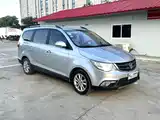 Фото 3 - Baojun 730