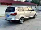 Фото 5 - Baojun 730