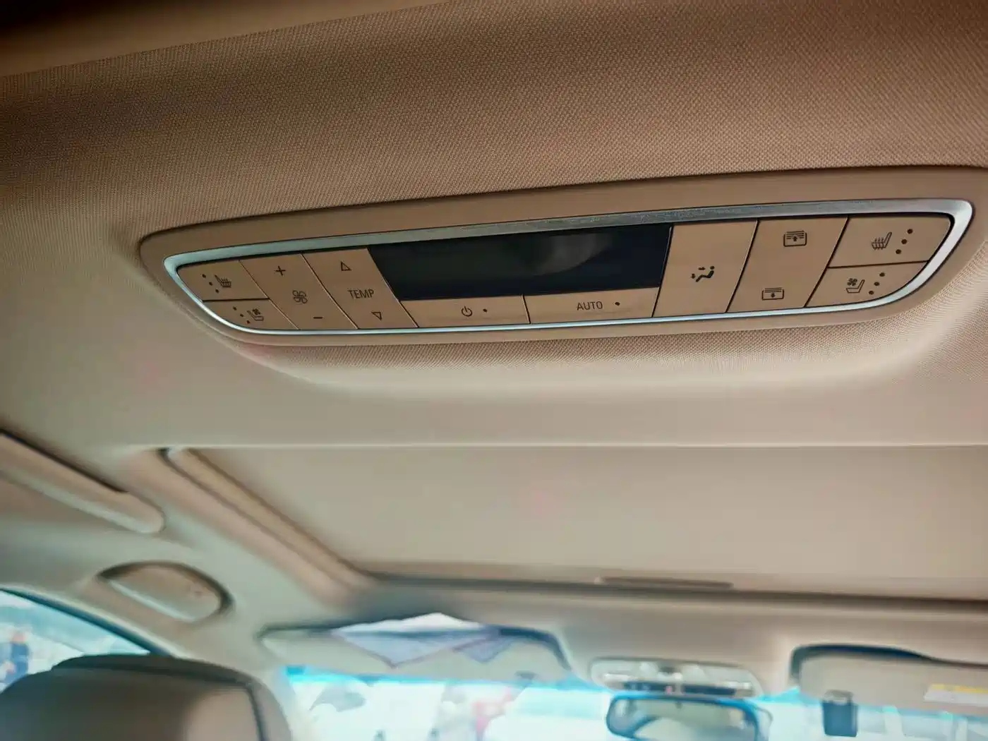 Buick GL8 2017 ES 28T Flagship China V фото 9