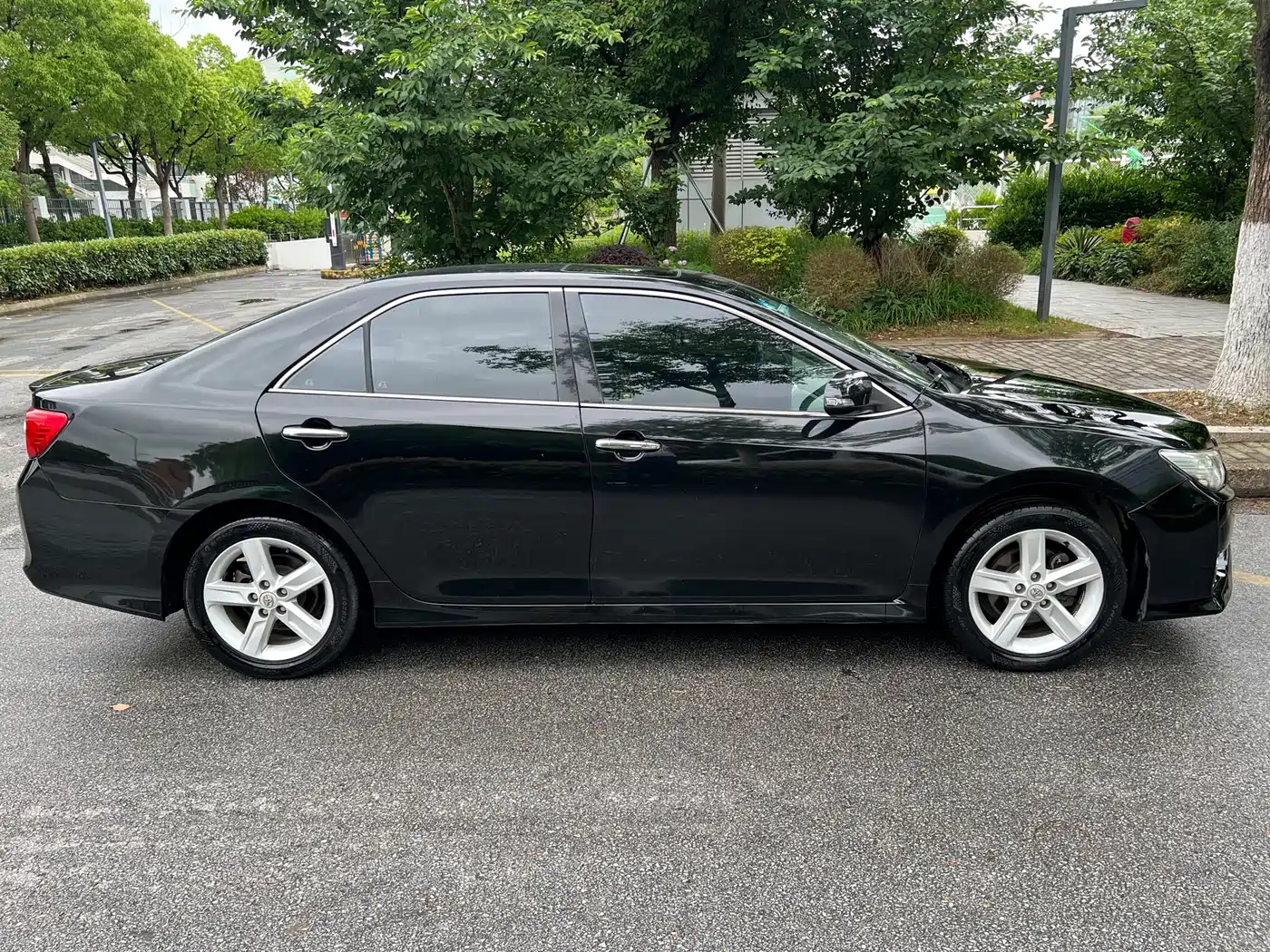 Toyota Camry 2012 Junrui 2.0S Dynamic Edition фото 4