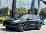 Photo 1 - Porsche Cayenne New Energy