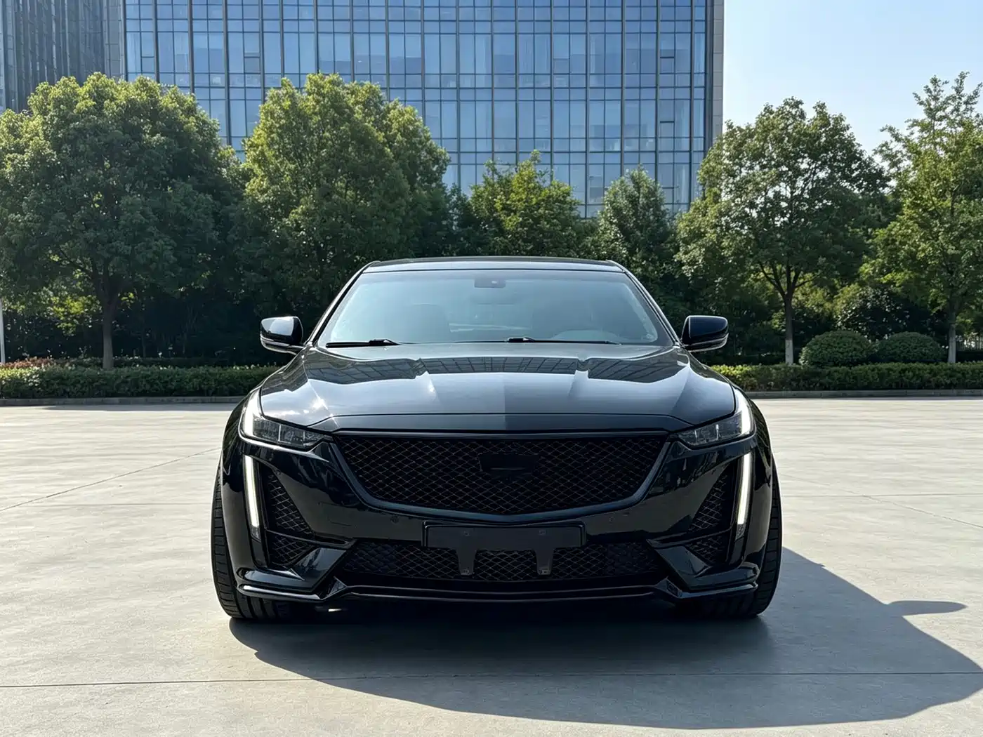 Фото 2 - Cadillac CT5