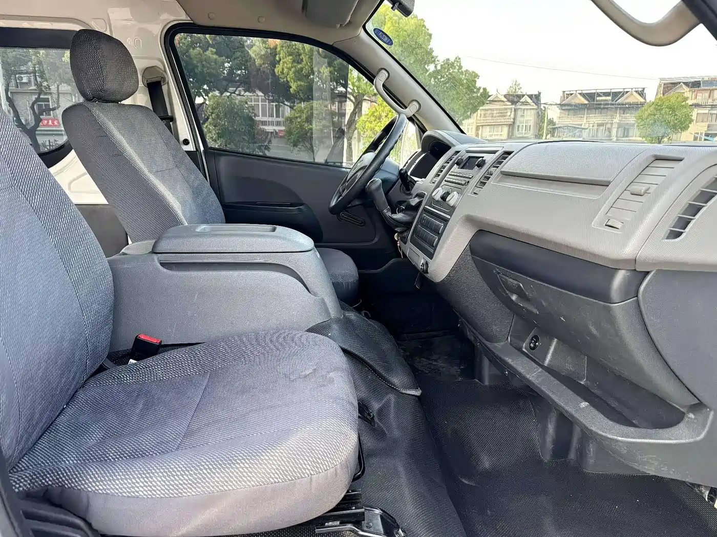 Foton Fengjing G7 2016 2016 2.0L Business Travel Long Wheelbase High Roof 4Q20M