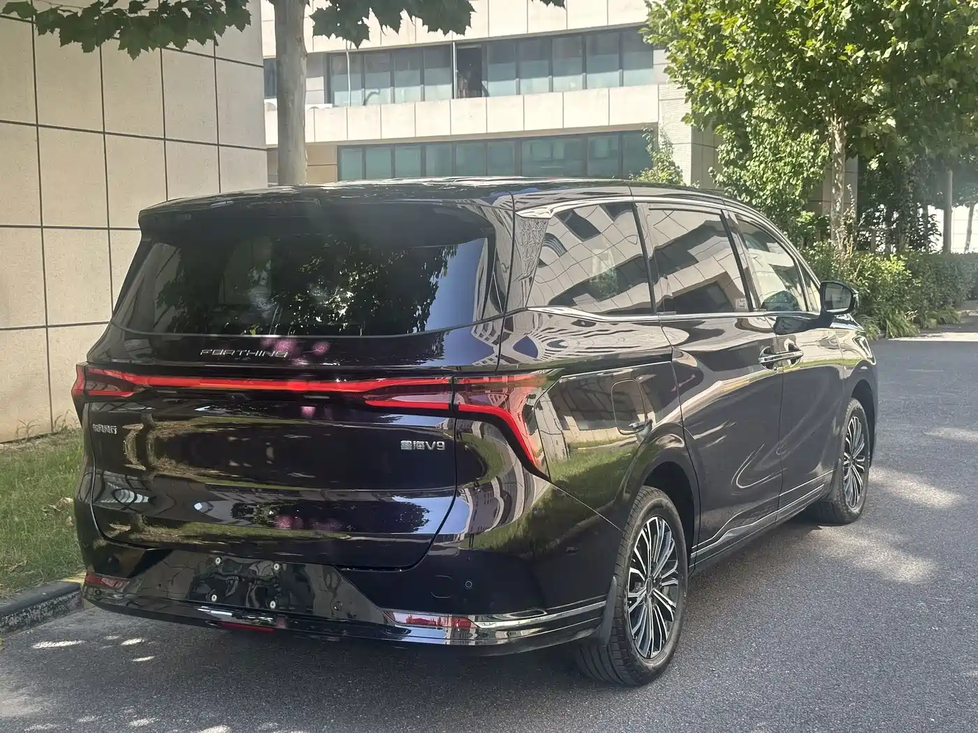 Dongfeng Fengxing Starlight V9 2026 2024 1.5TD 200km Chinese Knot Series Exclusive