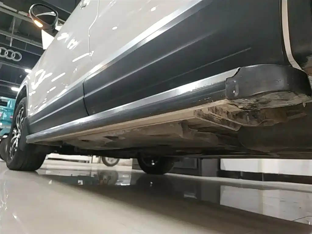 Volkswagen Tiguan 2013 1.8TSI Auto 4WD Luxury фото 21