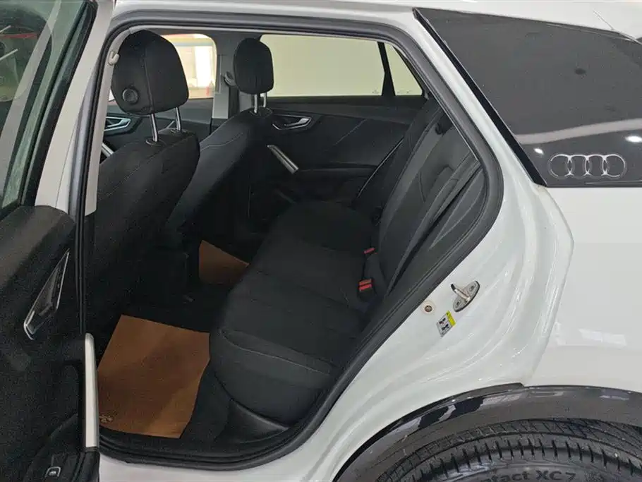 Audi Q2L 2020 35 TFSI Progressive Dynamic Model фото 11