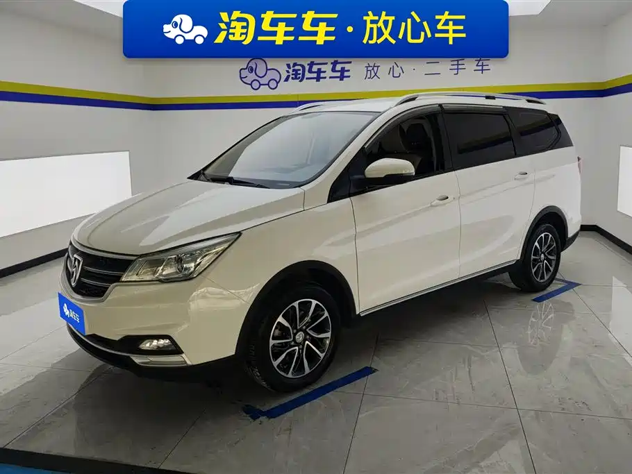 Baojun 730 2021 1.5T CVT Fashion 7-Seater