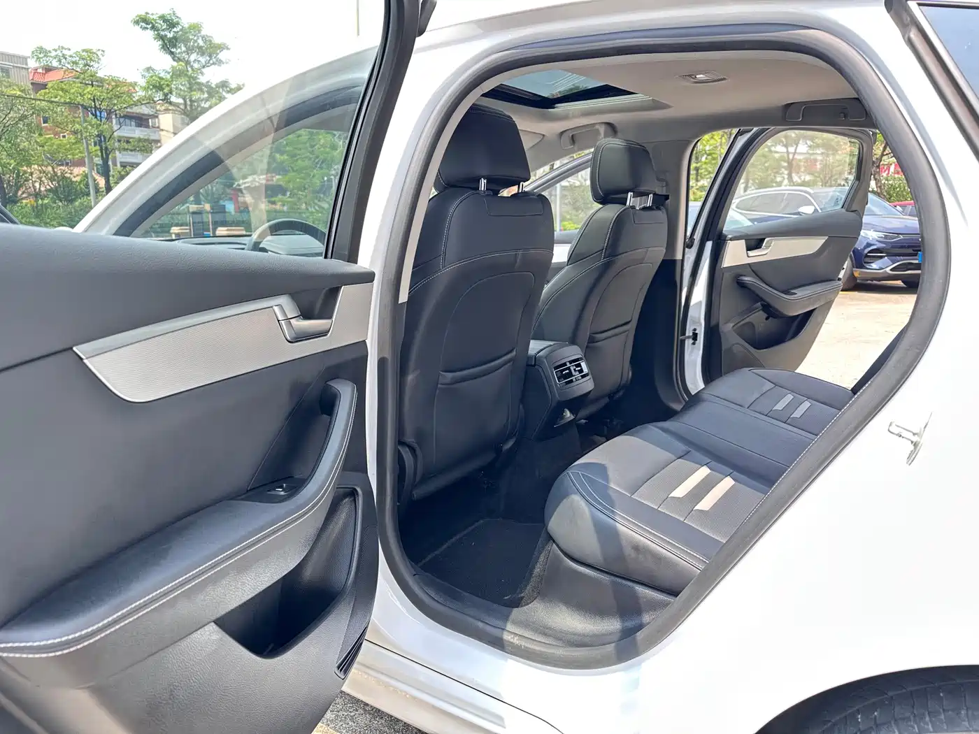 BYD Qin Pro New Energy 2020 2019 DM Super Edition 1.5TI Automatic Smart Connected Jin Xuan Type China VI