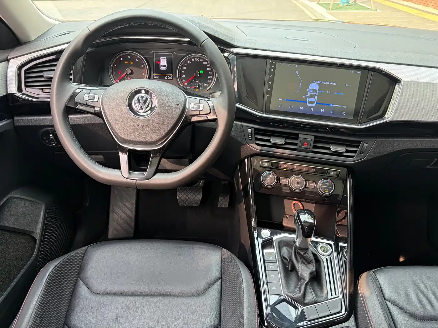 Volkswagen Tayron 2019 330TSI 2WD Luxury China VI фото 11