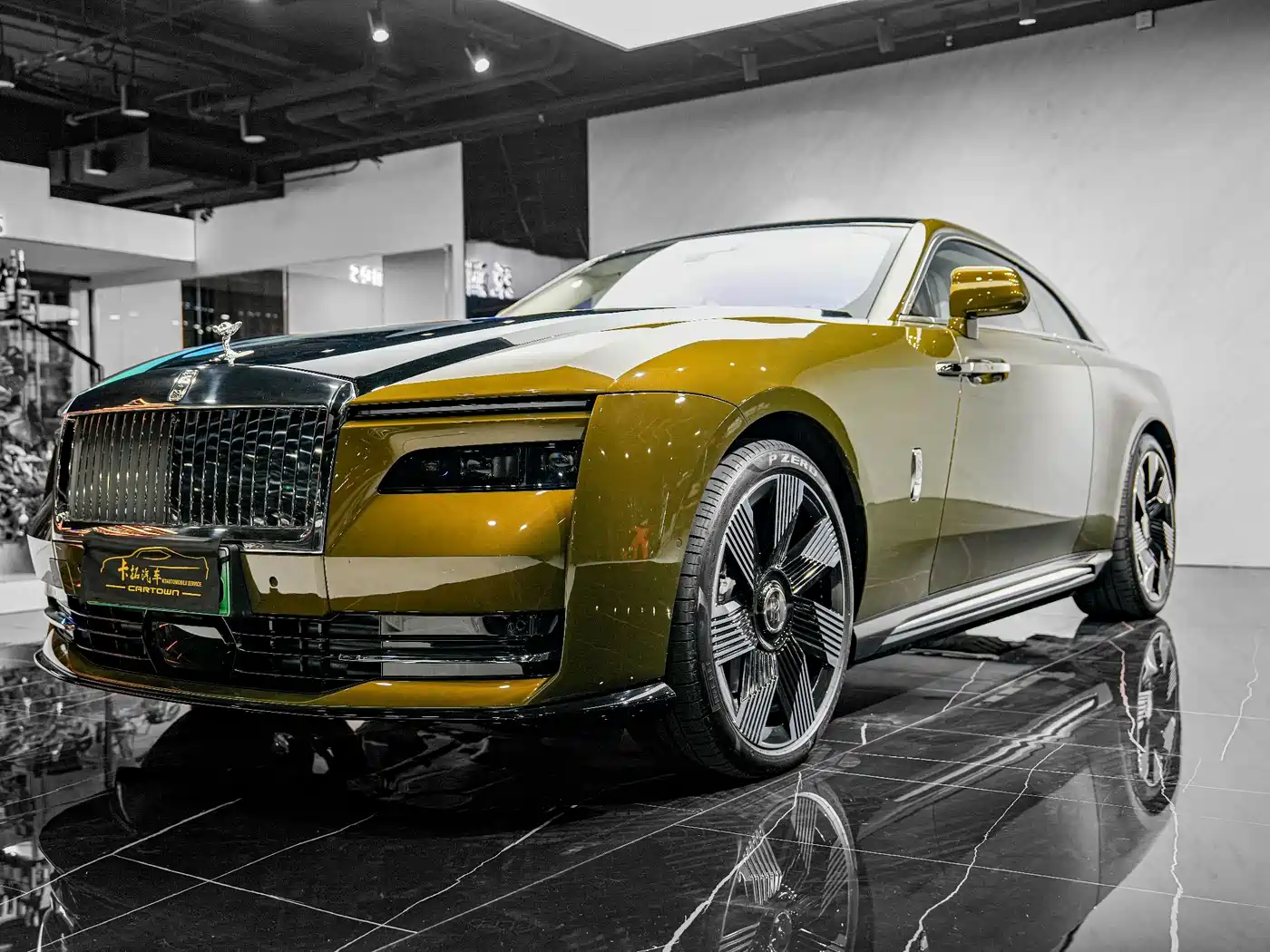 Rolls-Royce Spectre 2024 Standard Model фото 3