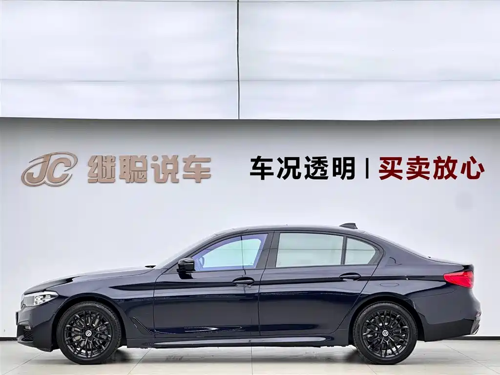 BMW 5 Series 2019 525Li M Sport Package фото 3