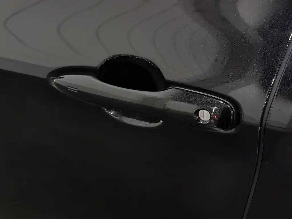 Toyota Avalon 2020 2019 2.0L Progressive Edition (China VI)
