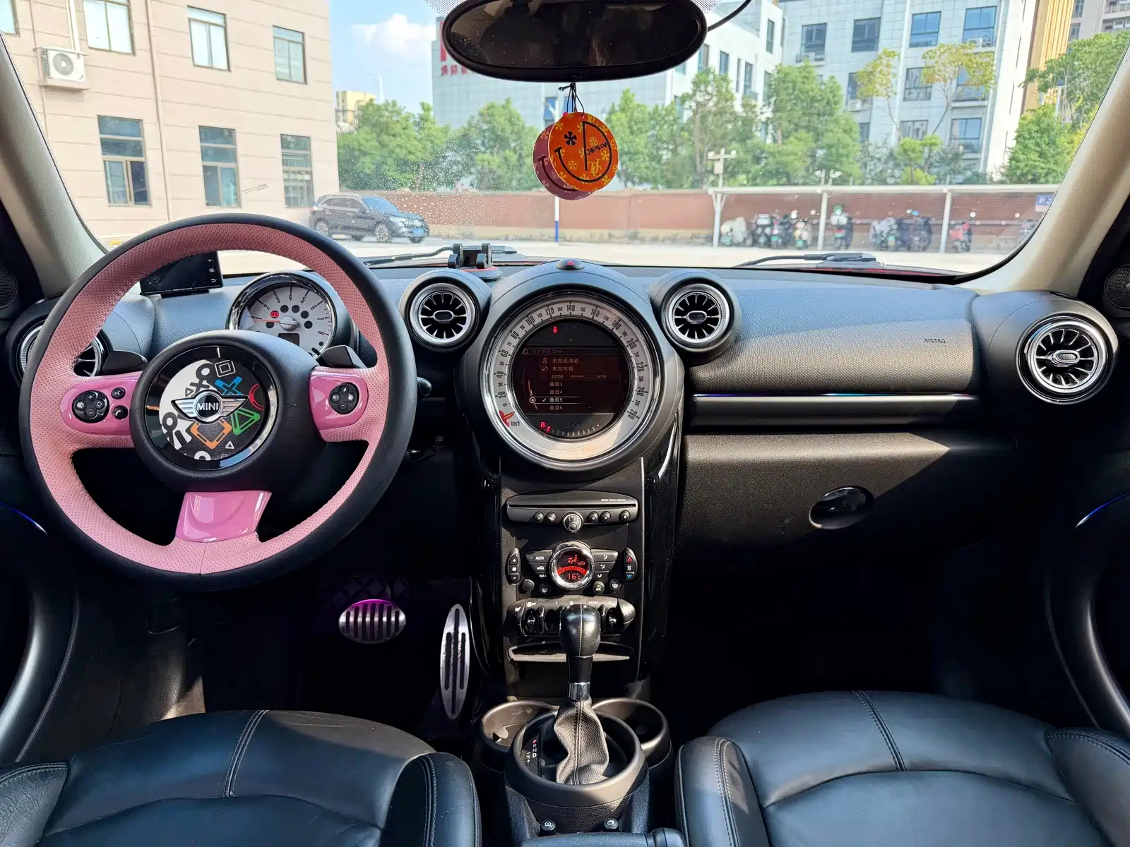 Photo 5 - MINI COUNTRYMAN