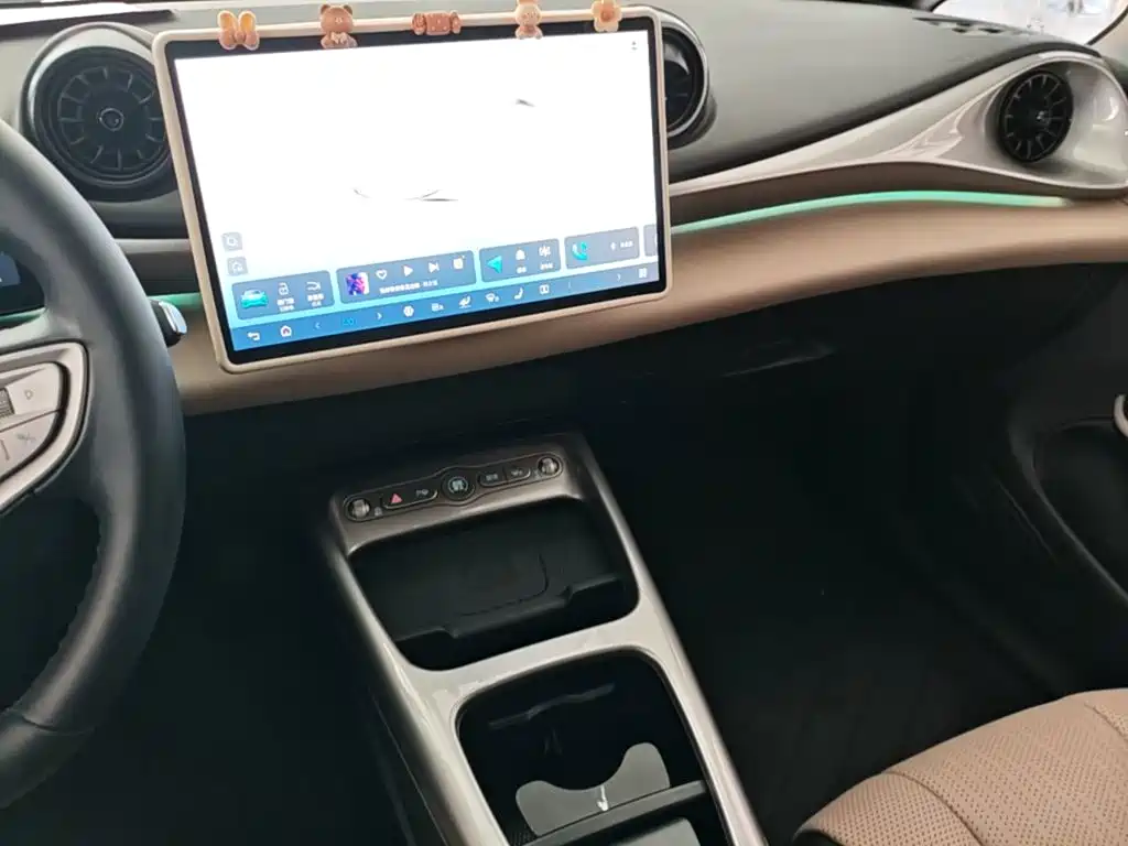 BYD Dolphin 2025 2025 Smart Drive Edition 410km Fashion Version
