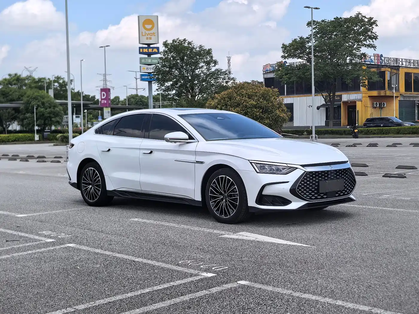 BYD Han 2022 DM-i 121KM Premium Edition фото 3