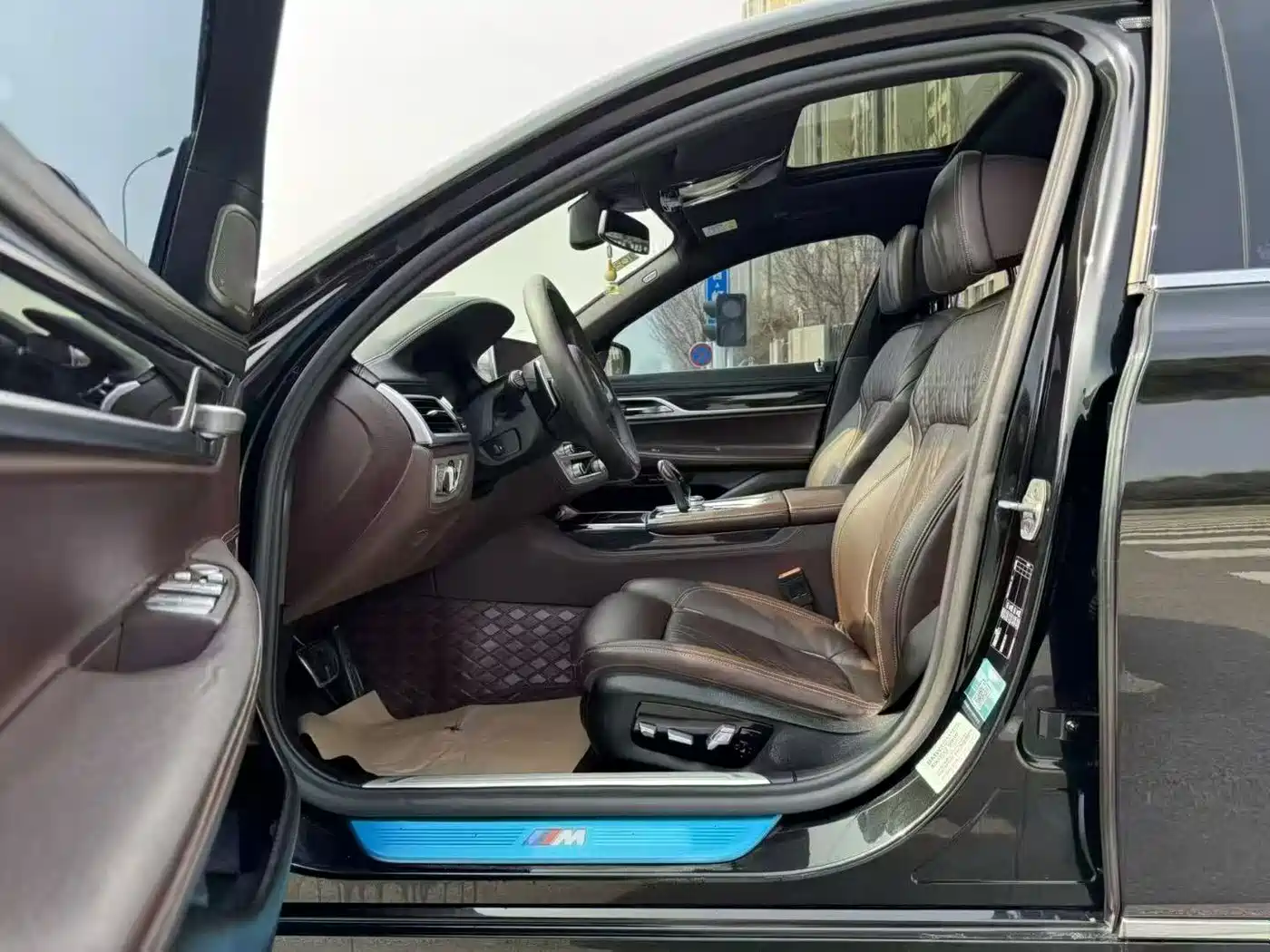 BMW 7 Series 2019 730Li M Sport Package фото 4