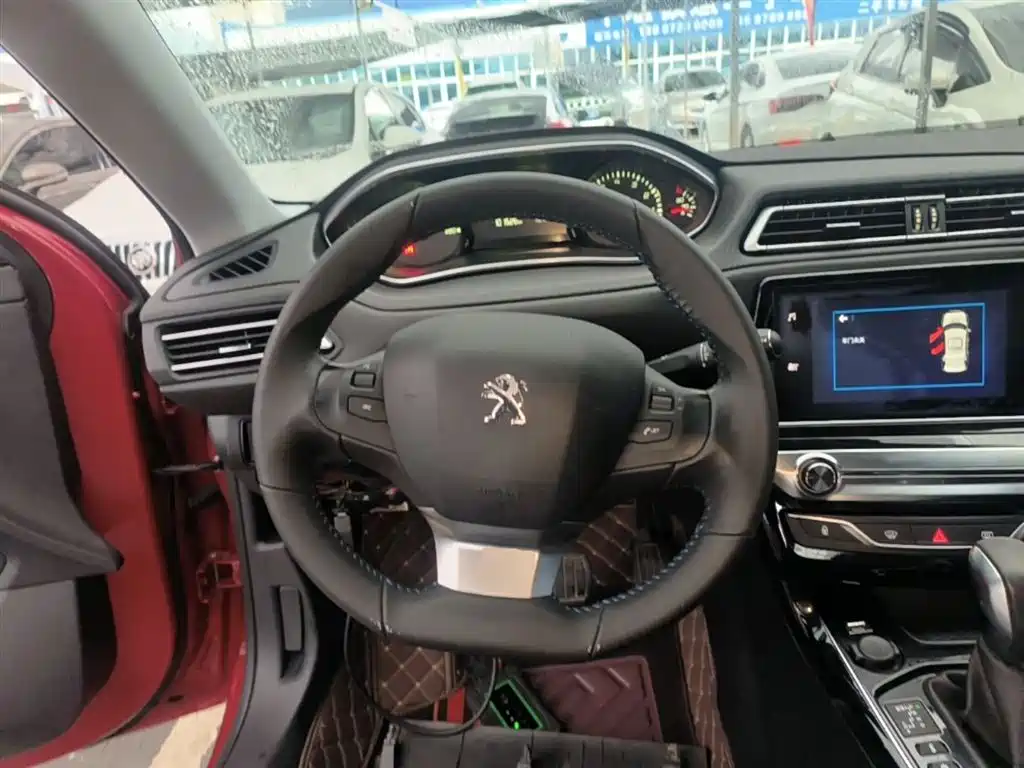 Peugeot 308 2016 230THP Automatic Luxury фото 11
