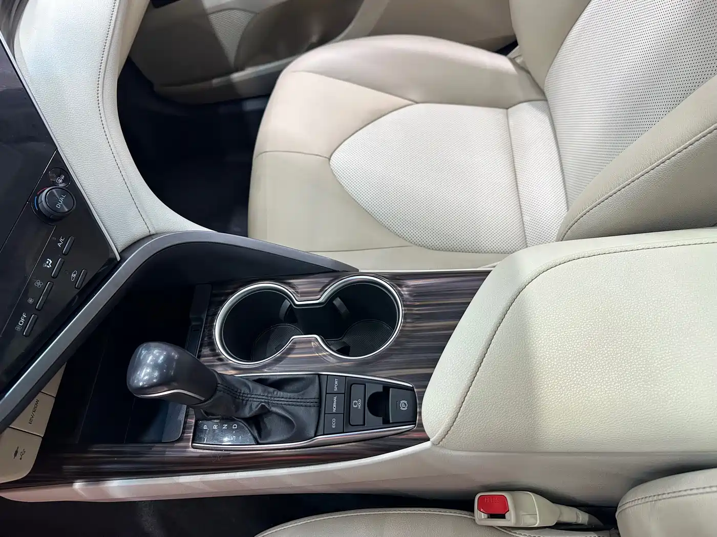 Toyota Camry 2019 2.5G Luxury (China V) фото 15
