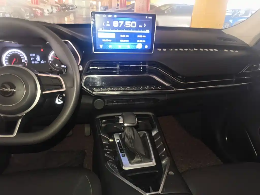 Zotye T500 2018 2018 1.5T Automatic Luxury
