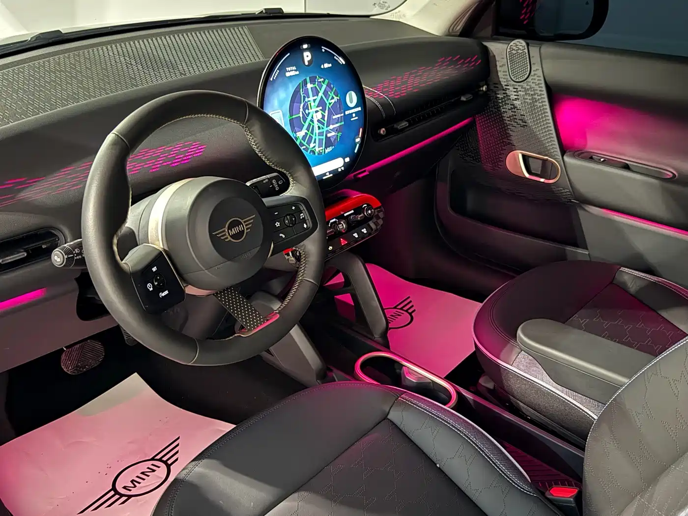 MINI Electric MINI COOPER 2025 2025 Facelift 466km COOPER E Classic Trim