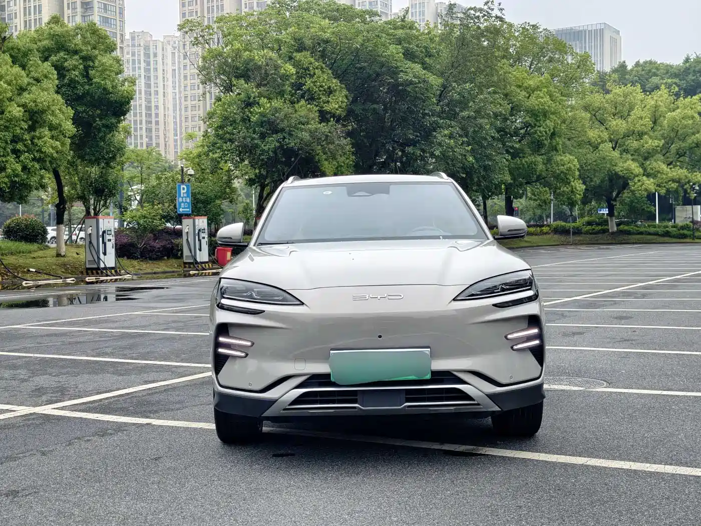 BYD Song PLUS PHEV 2023 Champion Edition EV 520KM Flagship фото 2