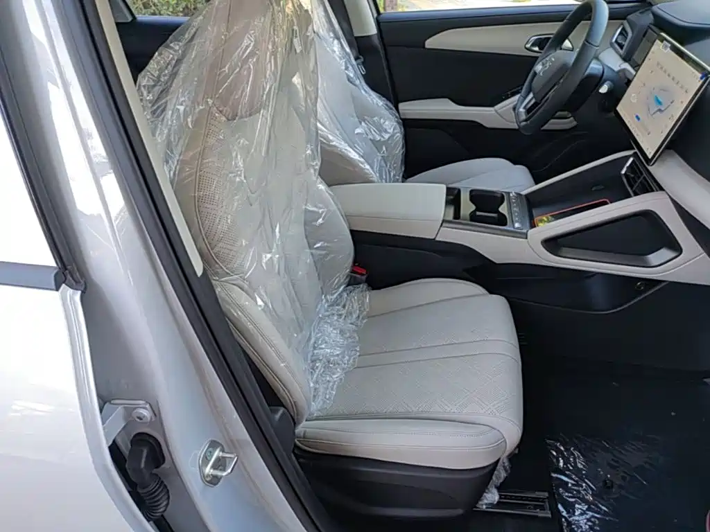 BYD Yuan UP 2026 2025 Smart Drive Edition 401KM Vitality Version