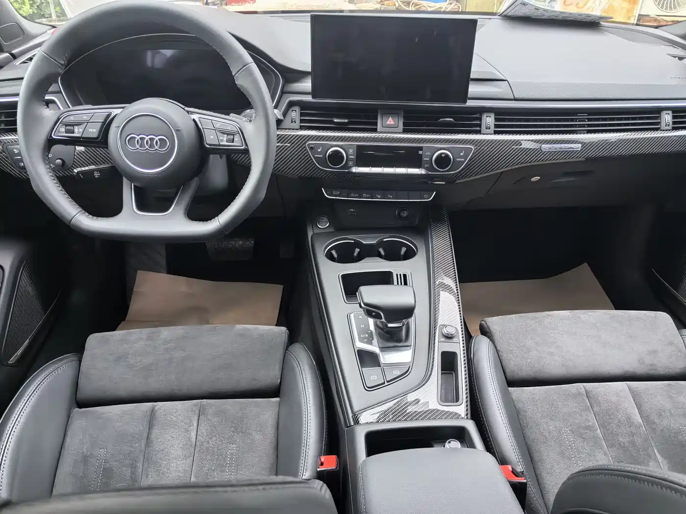 AUDI A4L