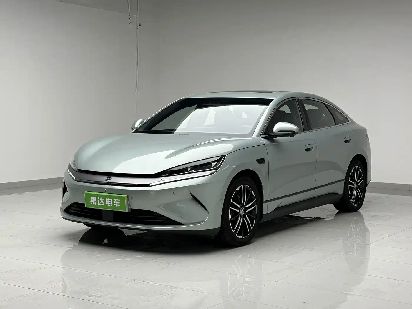 BYD Qin L 2025