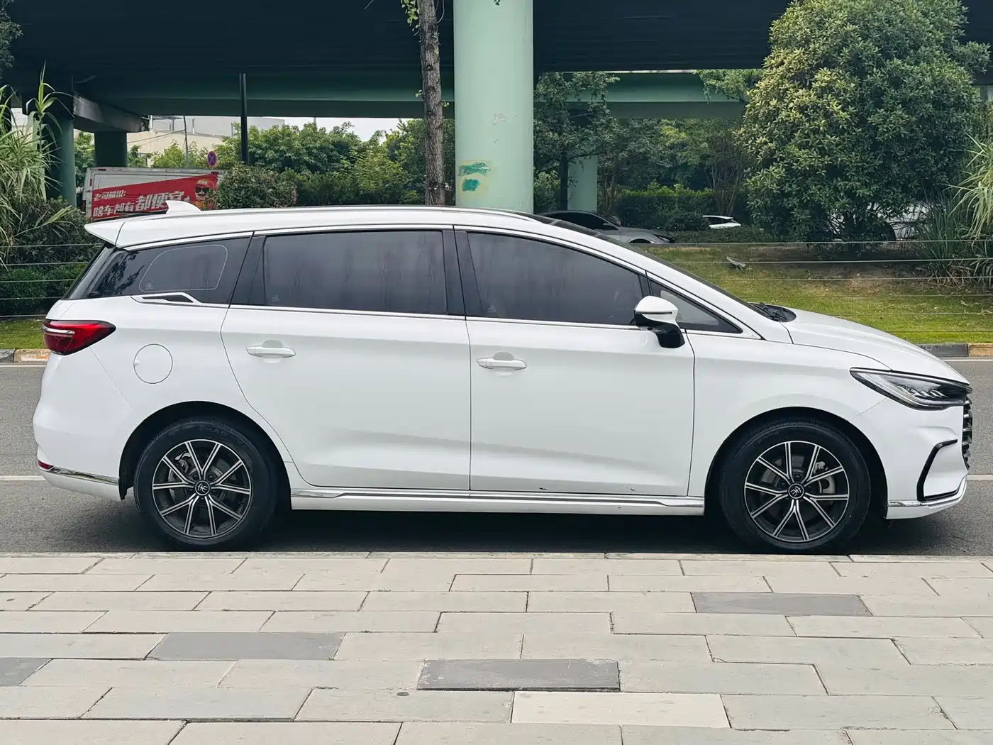 BYD Song MAX New Energy 2022 2022 DM-i 105KM Flagship Model