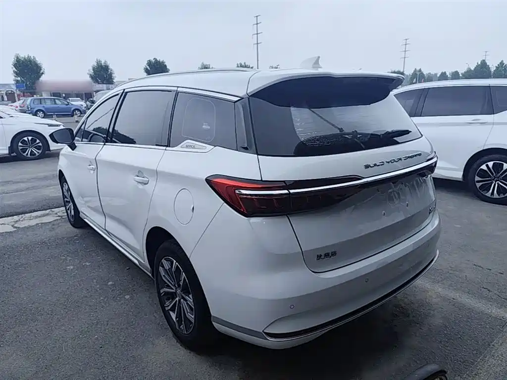 BYD Song MAX 2021 Upgrade 1.5T Automatic Premium Edition 7-Seater фото 5