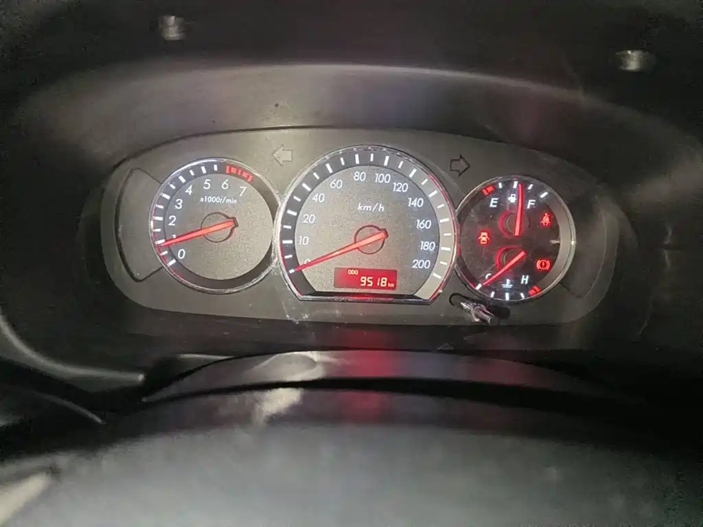 Changan Yuexiang V3 2016 2015 1.4L Manual Perfect (China V)