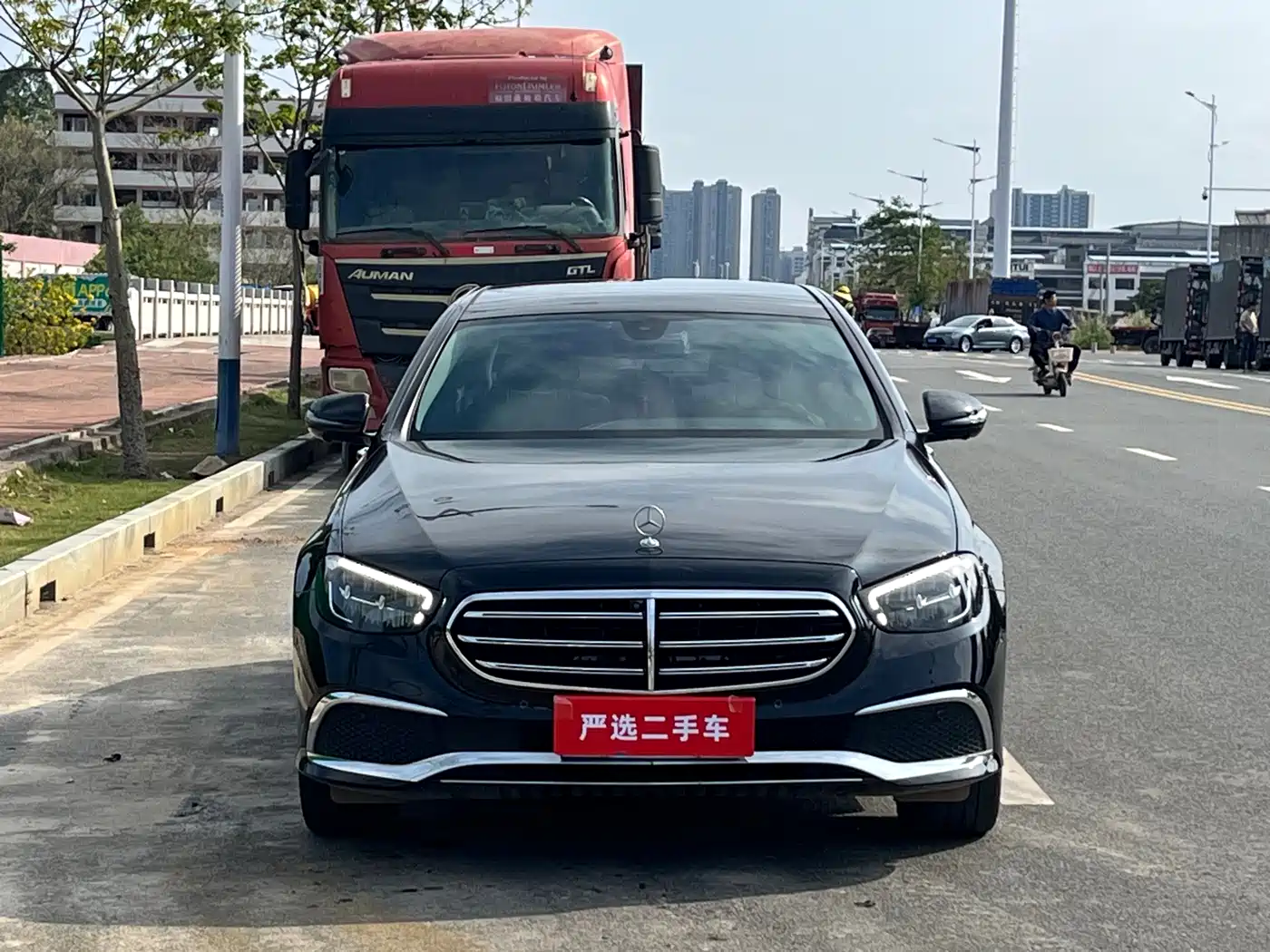 MERCEDES-BENZ E CLASS