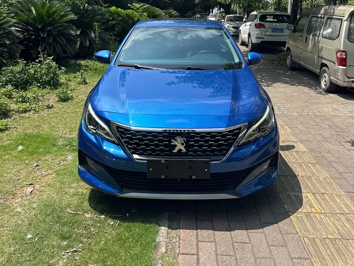 Peugeot 408 2019 230THP Automatic Luxury (China V) фото 2