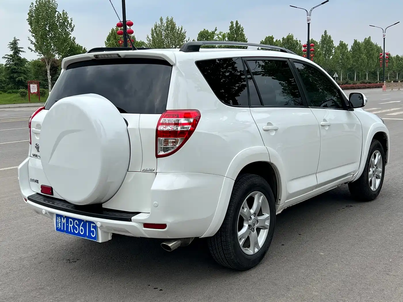Toyota RAV4 Rongfang 2012 Styling Edition 2.4L Automatic 4WD Luxury фото 7