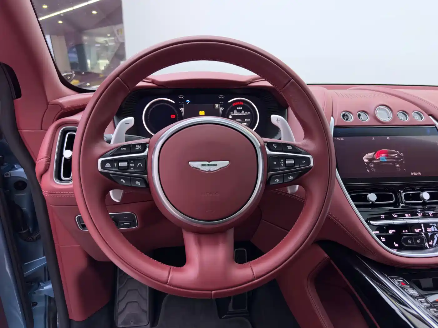 Aston Martin DBX 2022 2022 3.0T STRAIGHT-SIX