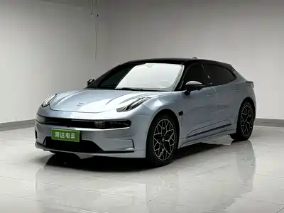 Zeekr 001
