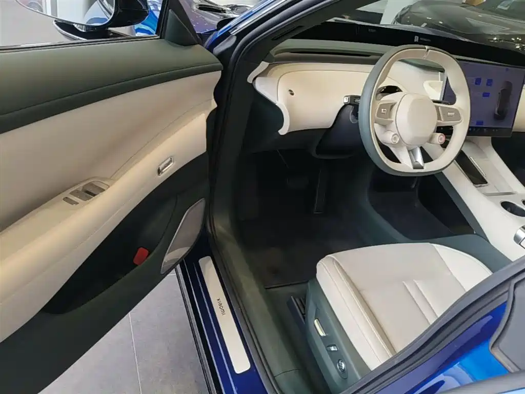 Xiaomi Auto Xiaomi YU7 2025 Extended Range RWD Edition фото 16