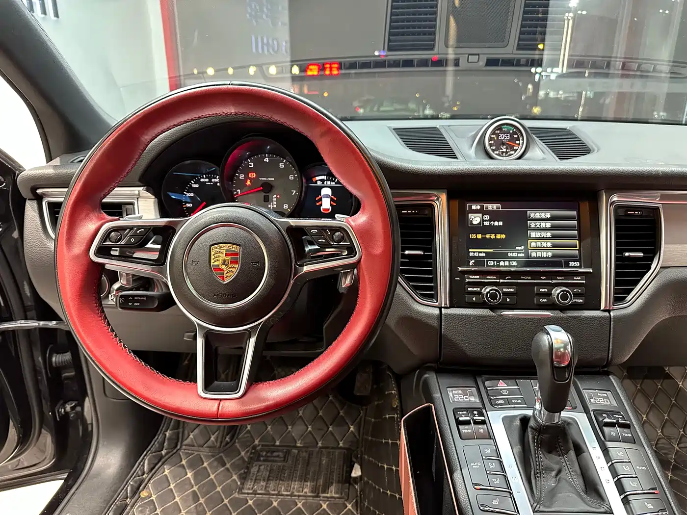 Porsche Macan 2014 Macan S 3.0T фото 15