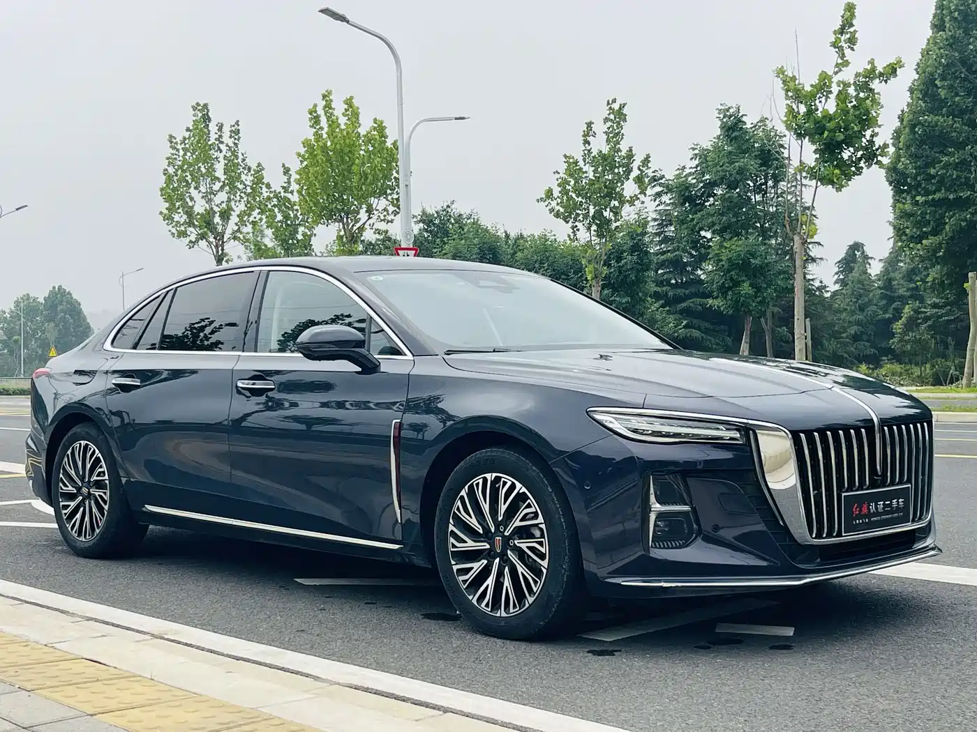 Hongqi H5 2023 2.0T Auto Smart Connect Flagship фото 3