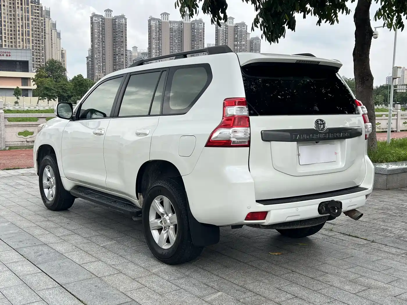 Toyota Prado 2016 2.7L Auto Standard Edition фото 6