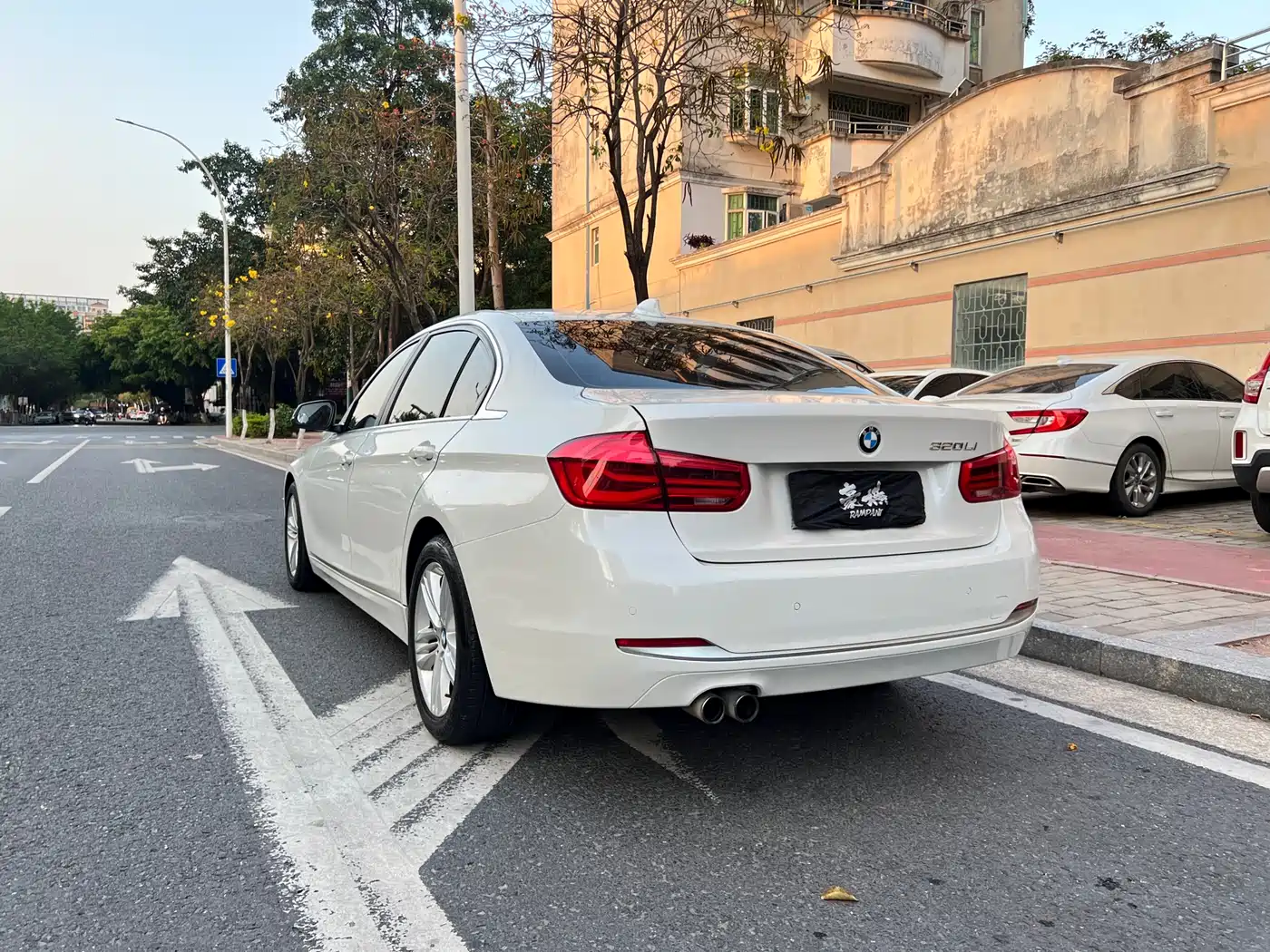BMW 3 Series 2017 320Li Fashion фото 7